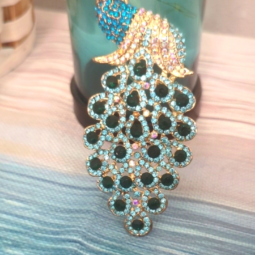 Vintage Teal Rhinestone Peacock Brooch - Picture 6 of 7